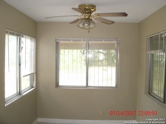 4th image of 5319 King George Dr