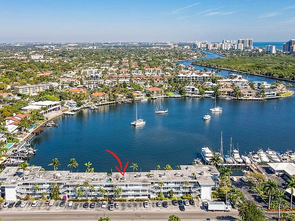 2nd image of 2727 Yacht Club Blvd APT 3B