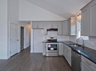 249 Gresham St, Springfield, MA 01119