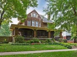 832 Osceola Ave, Saint Paul, MN 55105 | Zillow