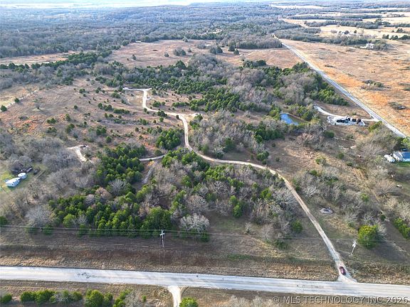 4th image of County Road 1470
