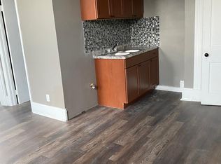 2828 Vine St APT 4, Cincinnati, OH 45219