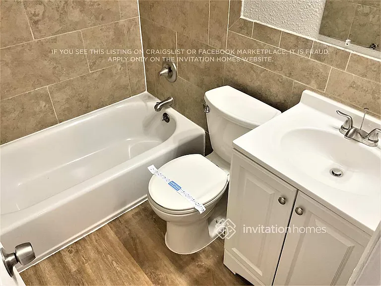 833 61st Ave NE — Photo 12