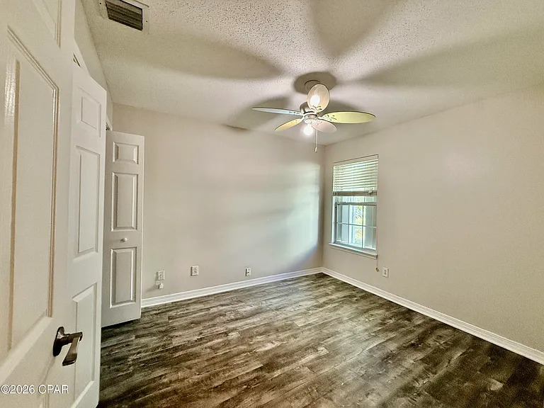 232 Summerwood Dr — Photo 12