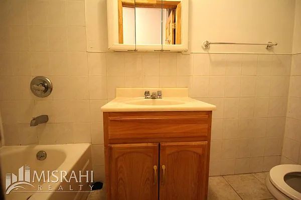 Rented by J Misrahi Realty Corp | media 16