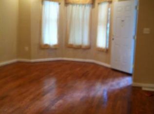 7423 87th Ave, Woodhaven, NY 11421