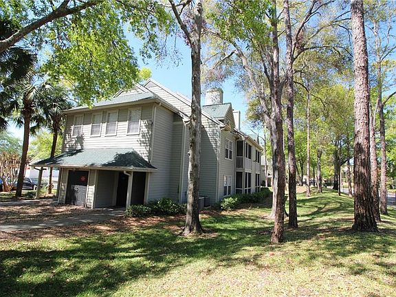 3rd image of 6070 Westgate Dr APT 203