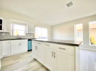 407 N Harvard Blvd #1A, Los Angeles, CA 90004