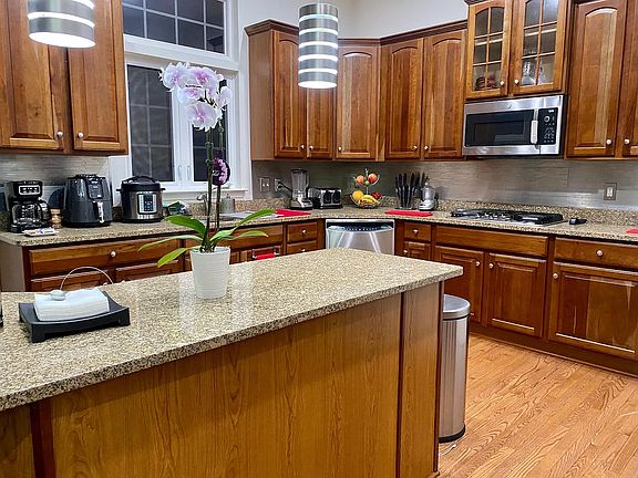 4th image of 6355 Victor Gray Ct
