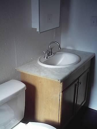 2nd image of 4976 Stanley Ave