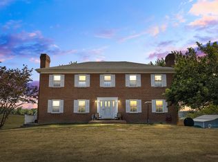 1370 Middlebrook Rd, Staunton, VA 24401