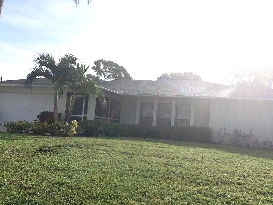 1st image of 1625 SE Clearmont Street