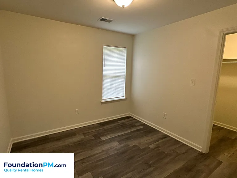 2966 Watson St — Photo 17