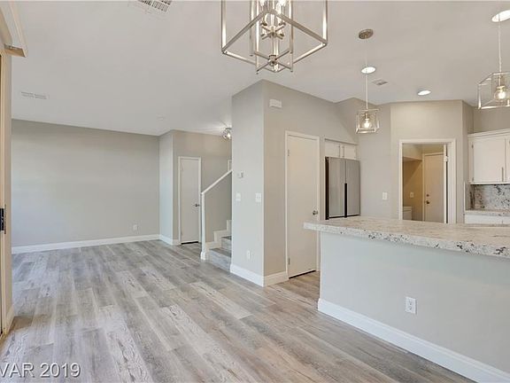 2nd image of 251 S Green Valley Pkwy Unit 412