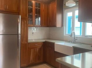 49 Corona Ave, Long Beach, CA 90803