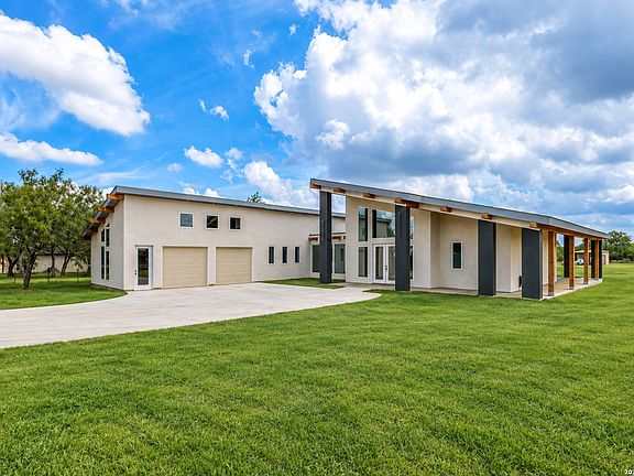 2nd image of 21660 Senior RD #2