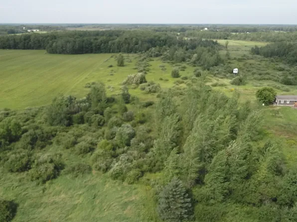 17 100th Ave, Milaca, MN 56353