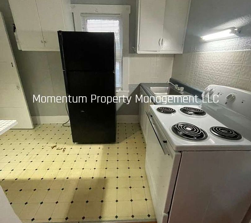 1st image of 8406 N Brooks St APT C
