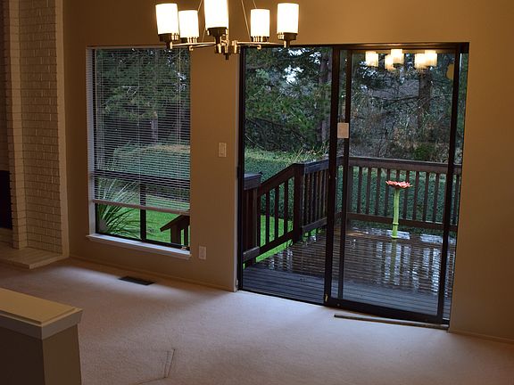 Dining /Living room