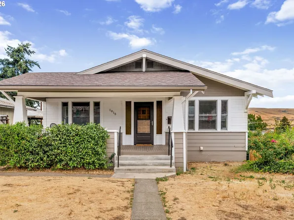 1015 E 10th St, The Dalles, OR 97058