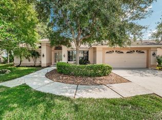 350 Waterford Cir E, Tarpon Springs, FL 34688