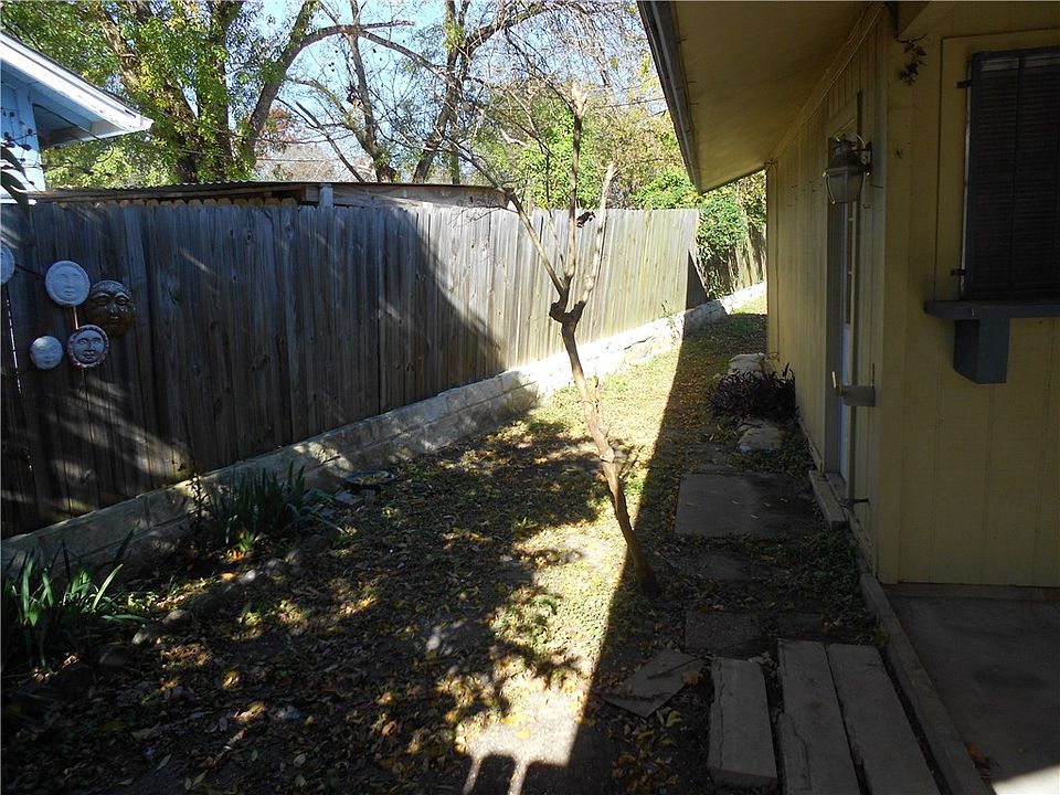 1st image of 8438 Jamestown Dr #A