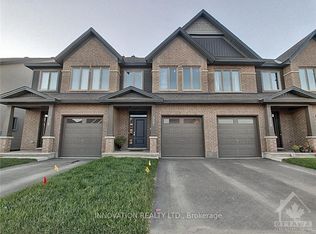 327 Barrett Farm Dr N, Ottawa, ON K1T0S3