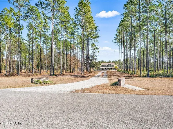13769 GLEN FARMS Drive, Glen St. Mary, FL 32040