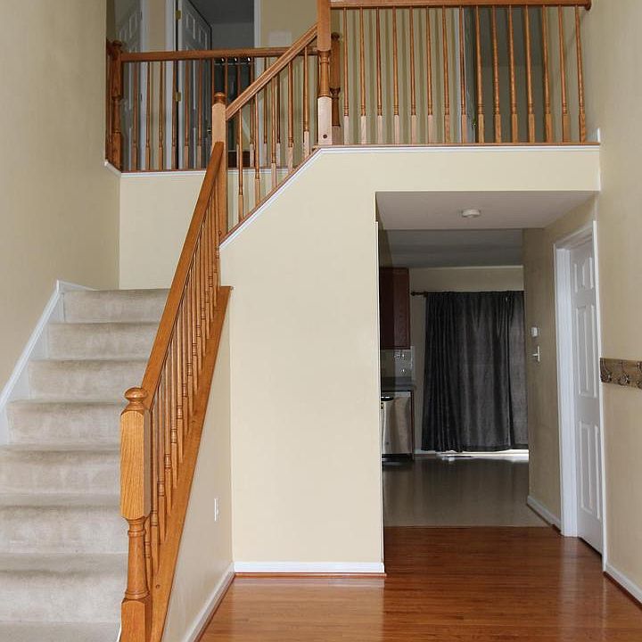 1st image of 102 McWharton Way