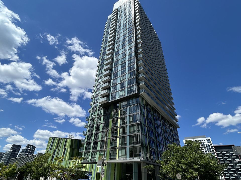 1st image of 170 Fort York Blvd #1604