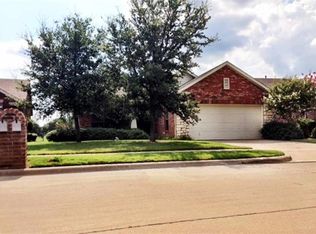 6808 Purbeck Trl, Denton, TX 76210