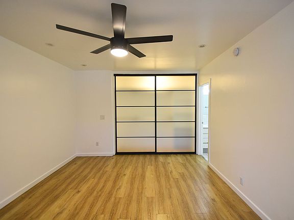3rd image of 11204 Peach Grove St APT 2