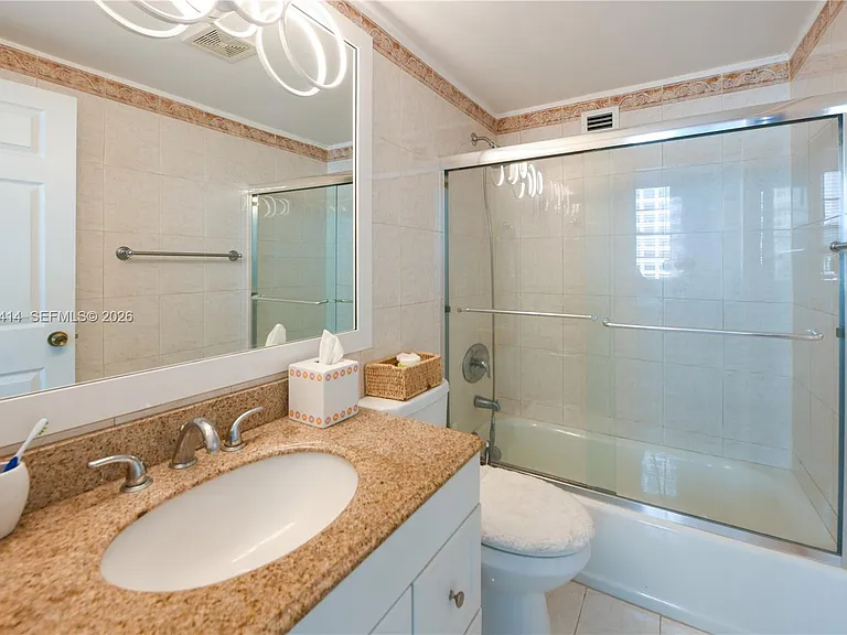 801 Brickell Bay Dr #1462 — Photo 17