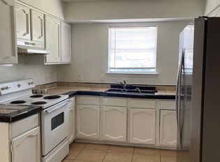 1704 W Mayfield Rd APT D, Arlington, TX 76015