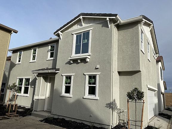 4th image of 8820 Sheldon Terrace Ln