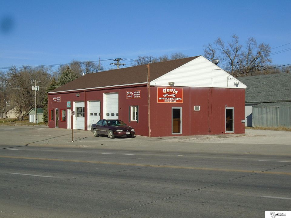 2nd image of 706 S Lincoln St