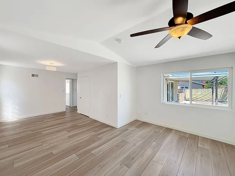 8775 Cairo Ct — Photo 21