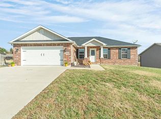 1584 Challenger Ct, Jackson, MO 63755