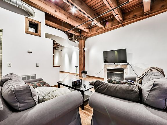 3rd image of 732 S Financial Pl APT 612