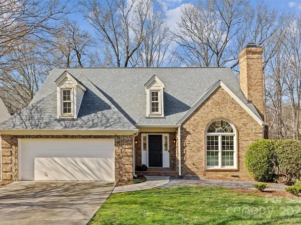 6526 Scarlet Oak Ln, Charlotte, NC 28226