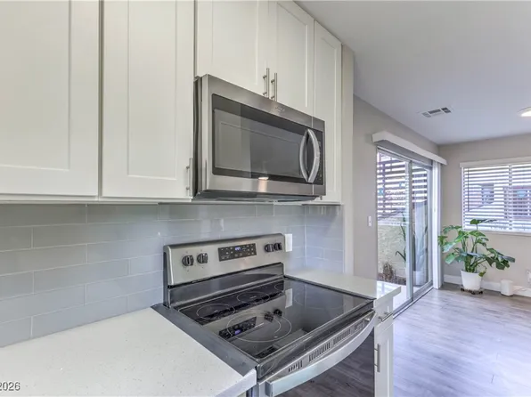 5015 Spencer St Unit C, Paradise Town, NV 89119