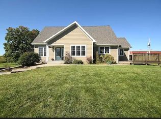 27825 Crow Dr, Meadville, MO 64659