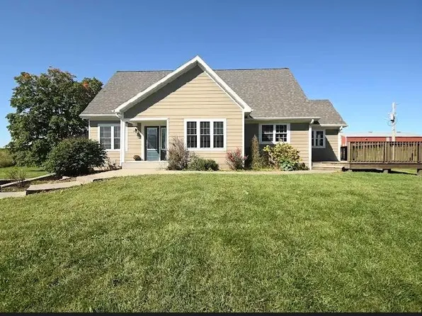 27825 Crow Dr, Meadville, MO 64659