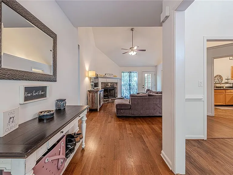 262 Morse Elm Loop — Photo 6