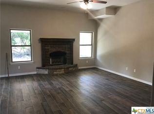 11 Larkspur Ln, Belton, TX 76513