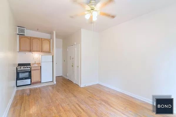 2nd image of 1596 3rd Ave #5DD