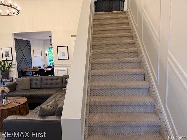 1645 Sarah Ln, photo 28