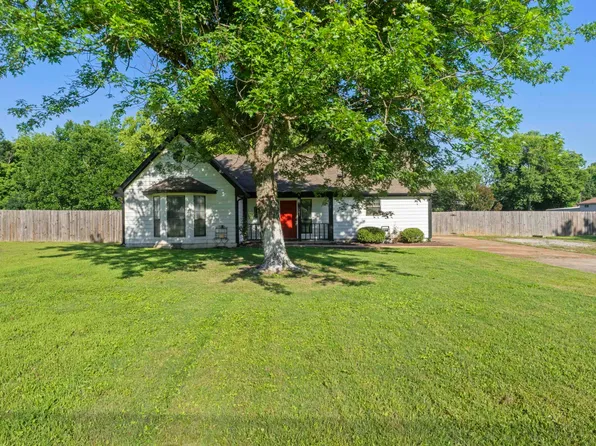 129 Quail Hollow Dr, Atoka, TN 38004