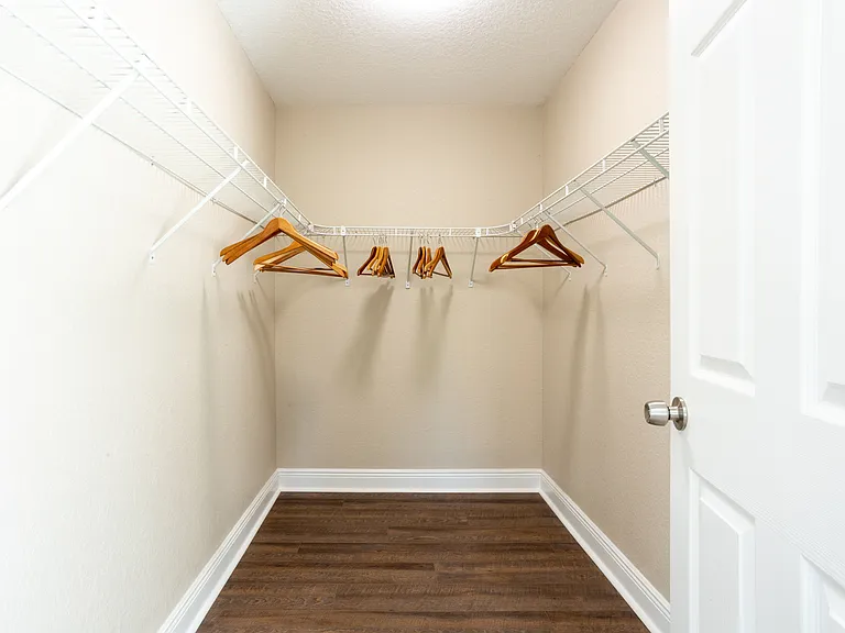 1313 E Cayuga St — Photo 18