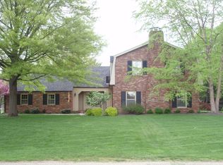 176 Seminole Dr, Galesburg, IL 61401